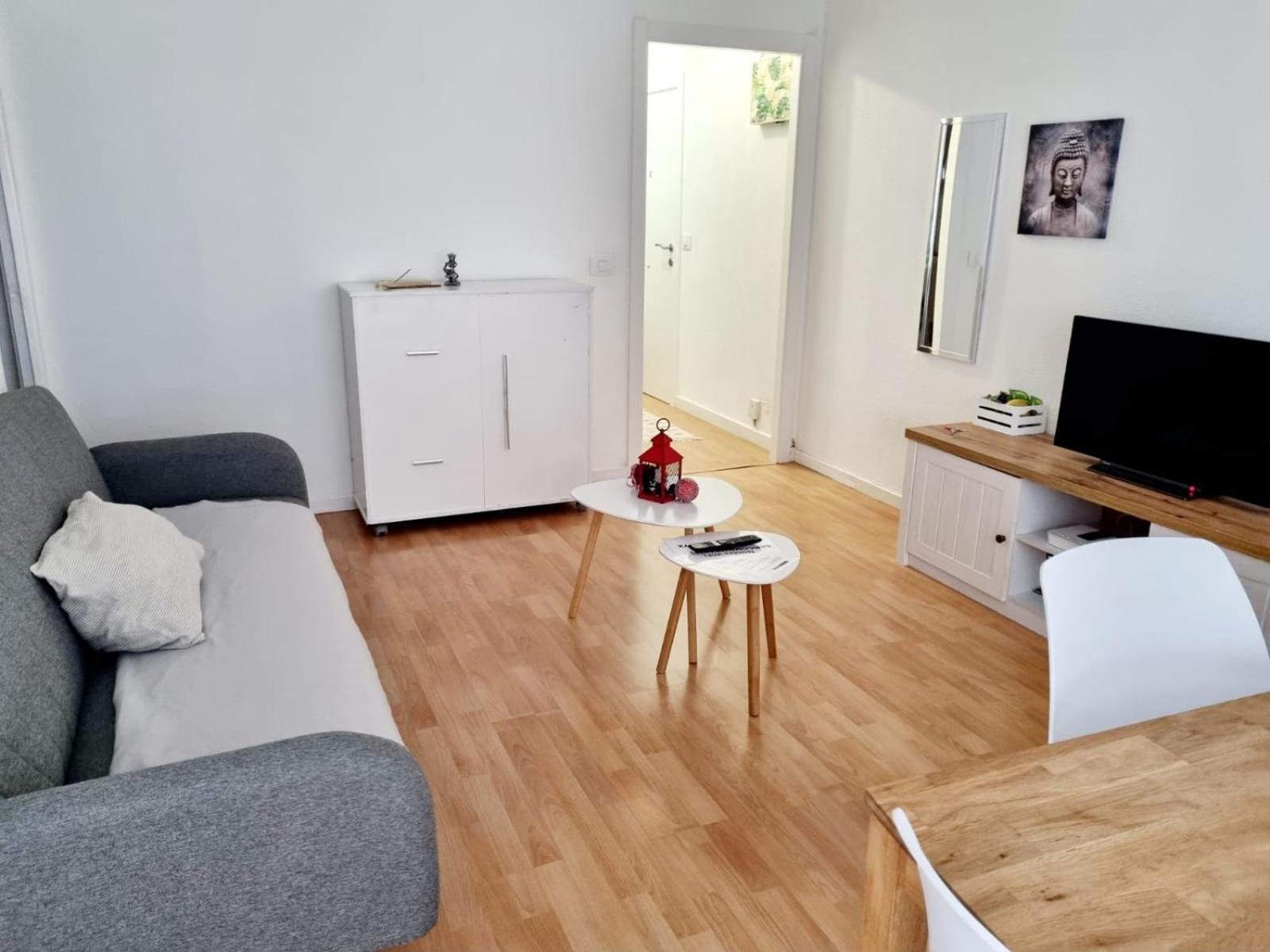 Acogedor, Con Garaje, Centrico. Apartment Vigo Exterior photo